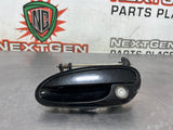 04 PONTIAC GTO DRIVER SIDE LH EXTERIOR DOOR HANDLE BLK OEM #620