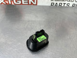 97-04 C5 CORVETTE FOG LIGHT / REAR COMPARTMENT RELEASE SWITCH 12135155 #628