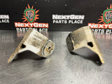 97-04 C5 CORVETTE MOTOR MOUNT BRACKET 10260642 10260643 #798