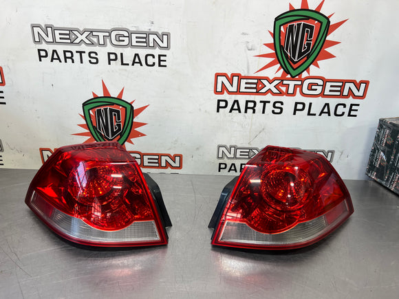 08 - 09 PONTIAC G8 LH RH REAR TAILIGHTS BRAKE LIGHTS OEM #542