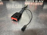 2015 CAMARO SS RH PASSENGER SIDE FRONT SEAT BELT BUCKLE RECEIVER OEM #1205