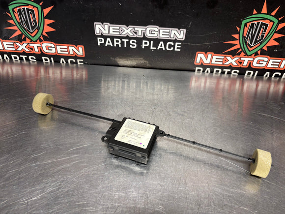 1998 C5 CORVETTE KEYLESS ENTRY RECEIVER MODULE 10401040 OEM #1150