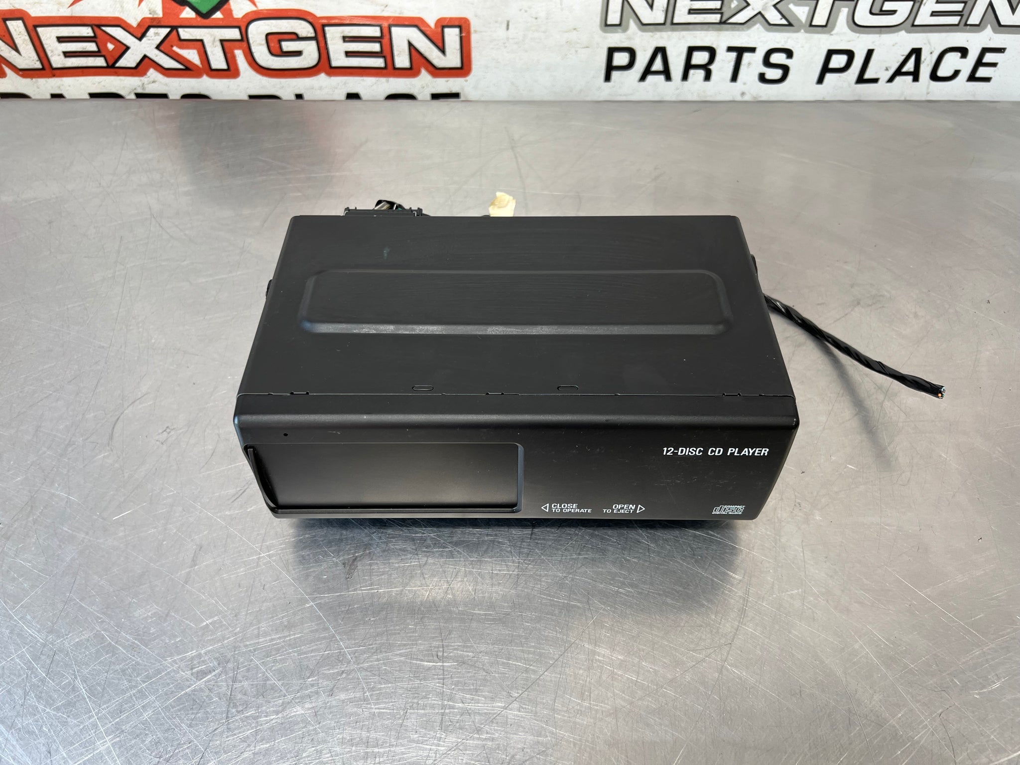 ｃｄ5 97-04 C5 CORVETTE 12 DISC CD CHANGER PLAYER #645 – NextGenPartsPlace