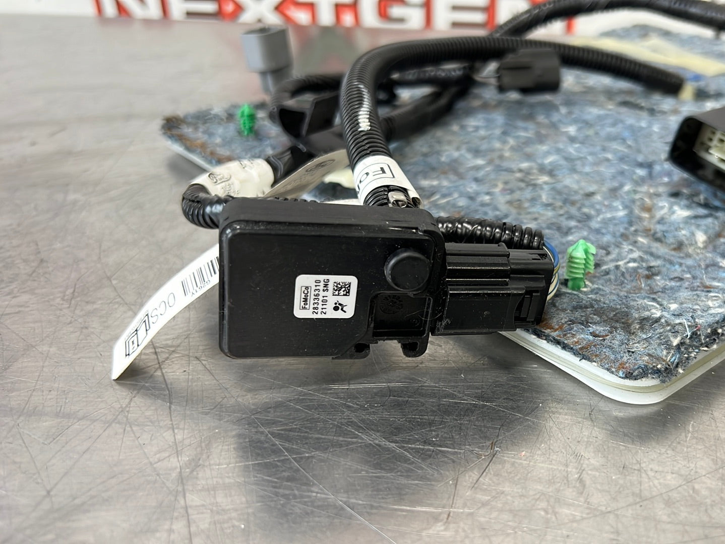 2013 FORD MUSTANG GT PASSENGER RH SEAT WIRE HARNESS AND OCCUPANT 