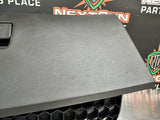 10-15 CAMARO GLOVE BOX OEM 92236517 #1232