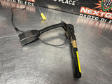 04-06 PONTIAC GTO RH PASSENGER FRONT SEAT BELT PRE TENSIONER BUCKLE OEM #1167