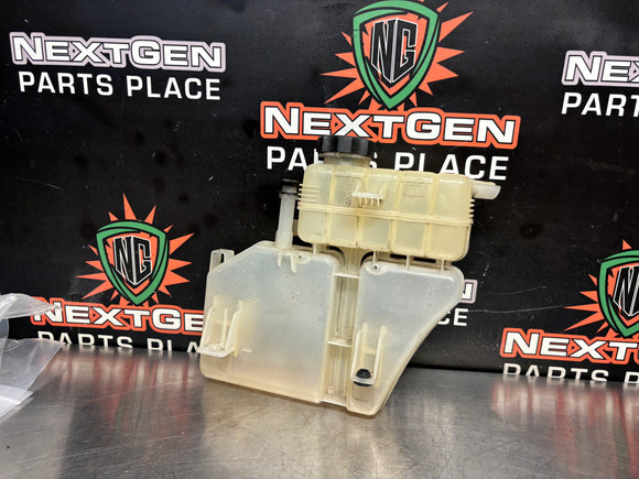 2018 CAMARO SS COOLANT RESERVOIR OVER FLOW TANK OEM 22948113 #1041