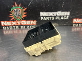 2006 CHEVY SILVERADO INTERIOR FUSE BOX 15266957 OEM #1318