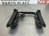 08 - 09 PONTIAC G8 LOWER RADIO BEZEL TRIM 92169620 #421