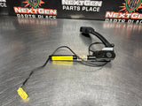 04-06 PONTIAC GTO RH PASSENGER FRONT SEAT BELT PRE TENSIONER 92211019 OEM #1027