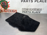 97-04 C5 CORVETTE PASSENGER SIDE REAR CARGO COMPARTMENT COVER OEM 10402920 #557