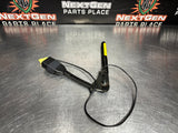 04-06 PONTIAC GTO RH PASSENGER FRONT SEAT BELT PRE TENSIONER BUCKLE OEM #1043