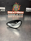 04-06 PONTIAC GTO LH DRIVER SIDE INTERIOR DOOR HANDLE 92055321 OEM #1293