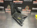 05 - 13 C6 CORVETTE RH WHEEL LINER RIGHT FRONT FENDER LINER OEM 15806318 #1038