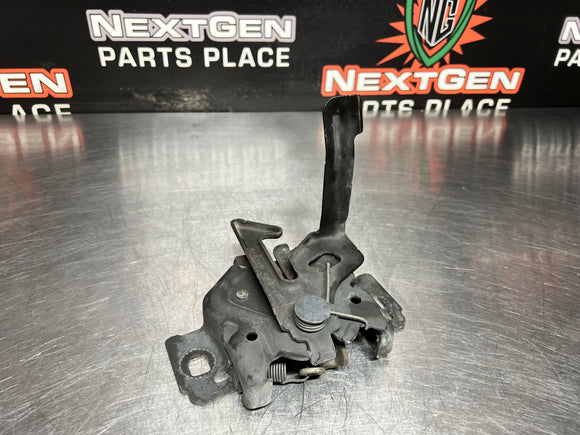 2014 MUSTANG GT HOOD RELEASE LATCH OEM #783