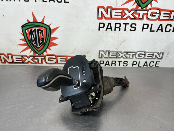 08-09 PONTIAC G8 GT SHIFTER ASSEMBLY OEM 92203798 #542