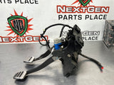2011 FORD MUSTANG GT HYDRAULIC CLUTCH BRAKE PEDAL ASSEMBLY OEM #450