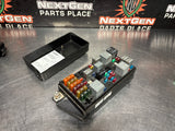 1998 C5 CORVETTE UNDER HOOD FUSEBOX FUSE BLOCK ENGINE BAY OEM 12176979 #1251