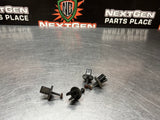 04-06 PONTIAC GTO TAIL LIGHT CLIPS OEM #1027