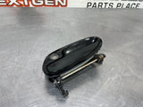 04 PONTIAC GTO DRIVER SIDE LH EXTERIOR DOOR HANDLE BLK OEM #620