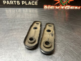 2004 CADILLAC CTS-V UPPER RADIATOR MOUNTS 25771546 OEM #1193