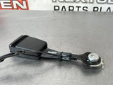 2011 CAMARO SS RH PASSENGER SIDE FRONT SEAT BELT BUCKLE RECEIVER OEM #467