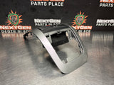 04-06 PONTIAC GTO RADIO BEZEL / DASH TRIM OEM #1043
