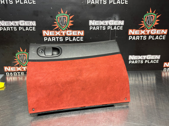 04 - 06 PONTIAC GTO RED GLOVE BOX OEM #1191