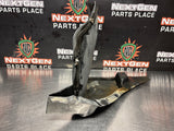 2001 C5 CORVETTE FRONT FENDER WHEEL LINER RH PASSENGER SIDE OEM 10298464 #1088