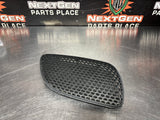 04-06 PONTIAC GTO PASSENGER SIDE KIDNEY GRILLE GOOD TABS OEM 92162540 #1293