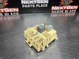 2004 CHEVY SILVERADO 2500HD DURAMAX INTERIOR DASH FUSE JUNCTION BOX OEM #820
