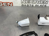 2019 CAMARO SS RH PASSENGER SIDE DOOR HANDLE WHITE OEM #583