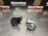 2012 CAMARO SS HORN LEFT LH AND RIGHT RH HORNS OEM #1372