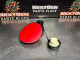 2006 PONTIAC GTO FUEL GAS DOOR ASSEMBLY TORRID RED OEM 92119899 #1522