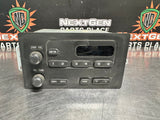 2005 GMC SIERRA 2500HD RADIO AM FM 15131157 OEM #902