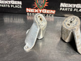 2009 C6 CORVETTE MOTOR MOUNT BRACKETS OEM 10349965/10349964 #4151
