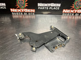 97 - 04 C5 CORVETTE RH PASSENGER SIDE HEADLIGHT BRACKET OEM 16523682 #964