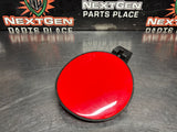 2004 PONTIAC GTO FUEL GAS DOOR ASSEMBLY TORRID RED OEM 92119899 #1438