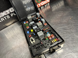 2010 CAMARO SS FUSE BOX ENGINE BAY OEM 20967780 #1232