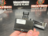 13 C6 CORVETTE RH PASSENGER SIDE DOOR TOUCH PAD HANDLE 10446343 / 10366655 #1038