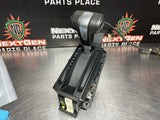 2011 FORD MUSTANG GT AUTO (6R80) SHIFTER WITH KNOB ASSEMBLY OEM #856