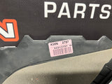 08-09 PONTIAC G8 INTERIOR FUSE COVER PANEL OEM 92213757 #948