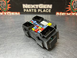 2014 GMC SIERRA 2500HD CABIN FUSE BLOCK 22925213 OEM #1202