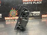 2015 GMC SIERRA 2500 6.6 DURAMAX ENGINE BAY FUSE BOX 23285564 OEM #1603