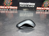 04-06 PONTIAC GTO RH PASSENGER SIDE INTERIOR DOOR HANDLE 92050974 #1269