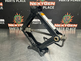2011 FORD MUSTANG GT EMERGENCY SPARE TIRE JACK 5R3A-17A078-AA OEM #931