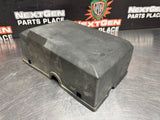 2011 GM SILVERADO 3500 UNDERHOOD FUSE BOX LID 25941375 OEM #914