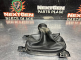 2010 CAMARO SS SHIFT KNOB AND SHIFTER BOOT OEM #1646