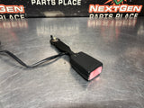 2010 CAMARO SS RH PASSENGER SIDE FRONT SEAT BELT BUCKLE RECEIVER OEM #1441