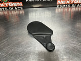 04-06 PONTIAC GTO RH SEAT HINGE TRIM OEM #987
